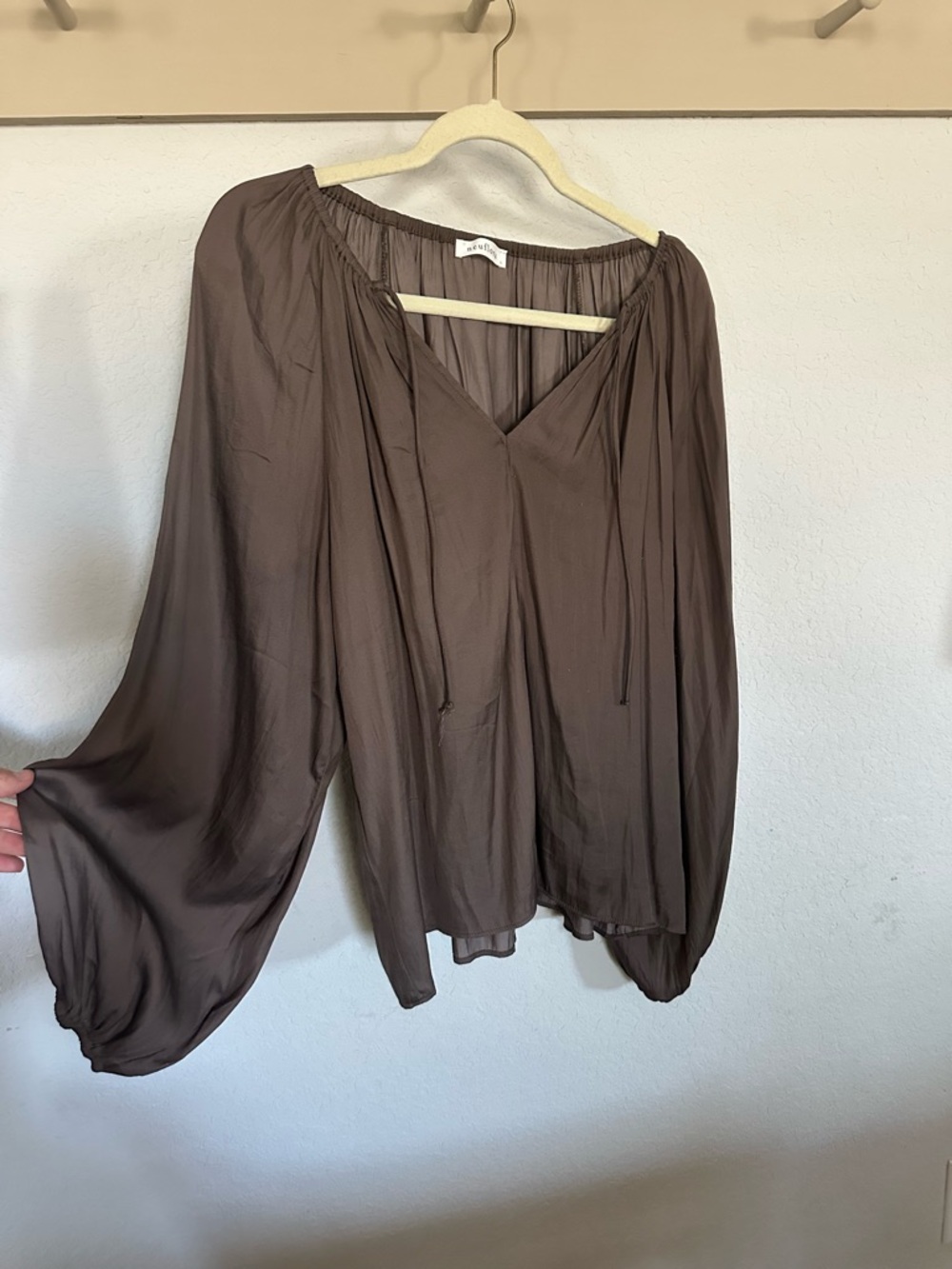 Neuflora Brown Peasant Blouse